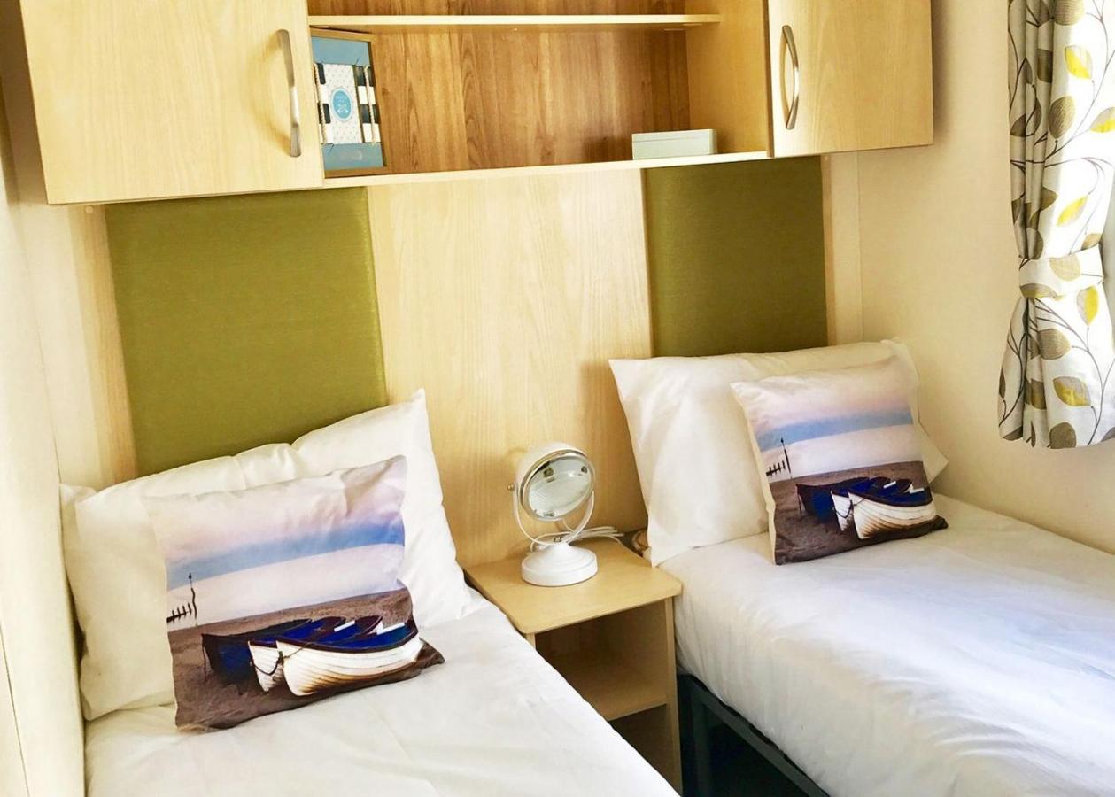 Barmouth Bay Holiday Park Llanddwywe Bagian luar foto